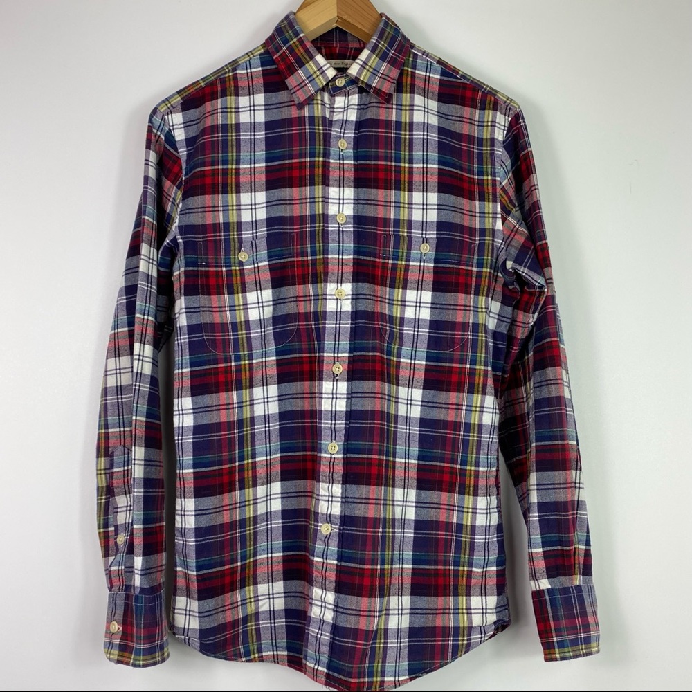Button down shirt causal plaid small - Picture 1 of 9